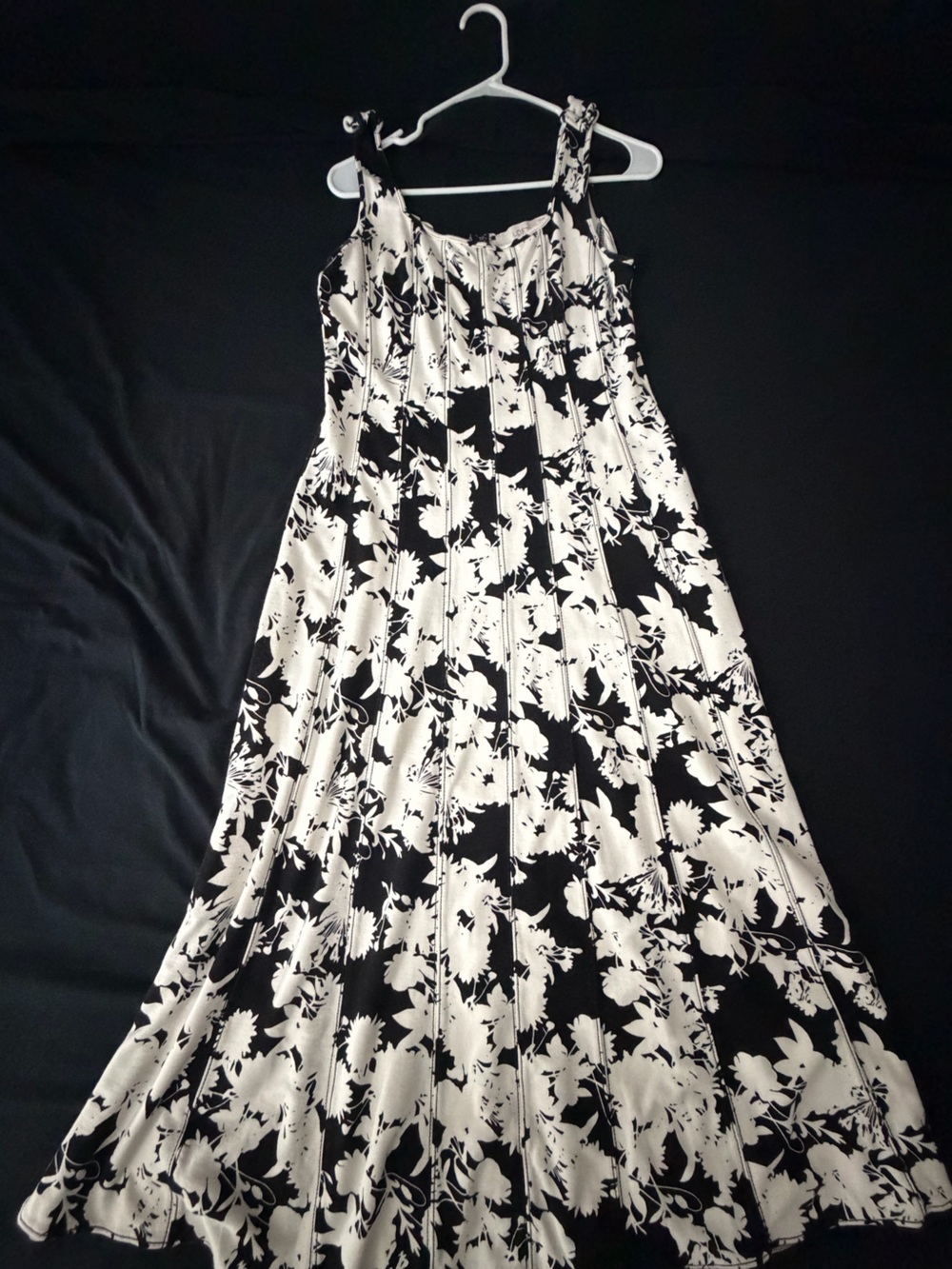 LOFT Black & White Floral Maxi Dress